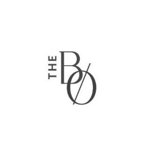 the black onyx boutique logo in fort mcmurray